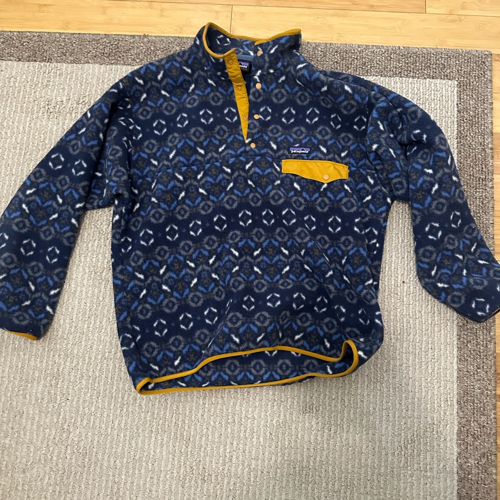 Mens Patagonia Large Synchilla sweater